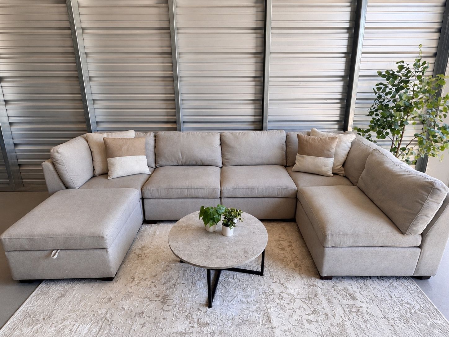 GRAY THOMASVILLE 6 PIECE MODUALAR SECTIONAL - FREE DELIVERY
