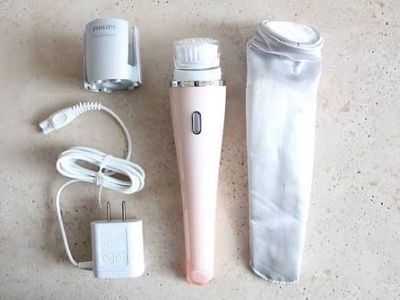 PHILLIPS RADIANCE FACE SCRUBBER