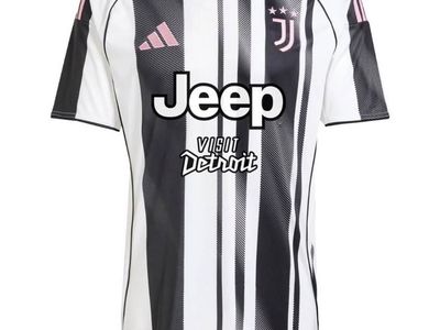 Juventus 2025-26 Home Jersey (XL, XXL)