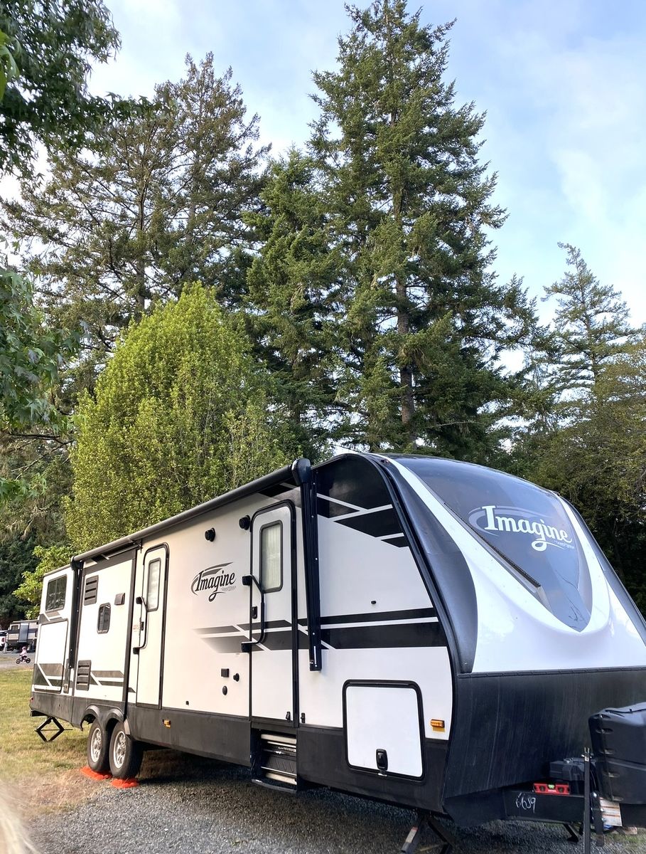 2021 Grand Design Imagine 3250BH Bunk House
