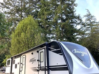 2021 Grand Design Imagine 3250BH Bunk House