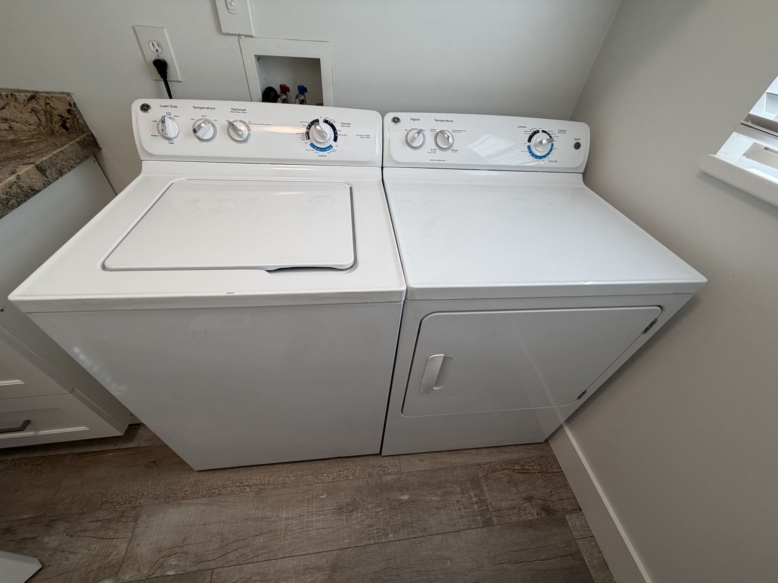 GE Washer Dryer set