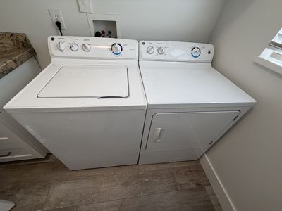 GE Washer Dryer set