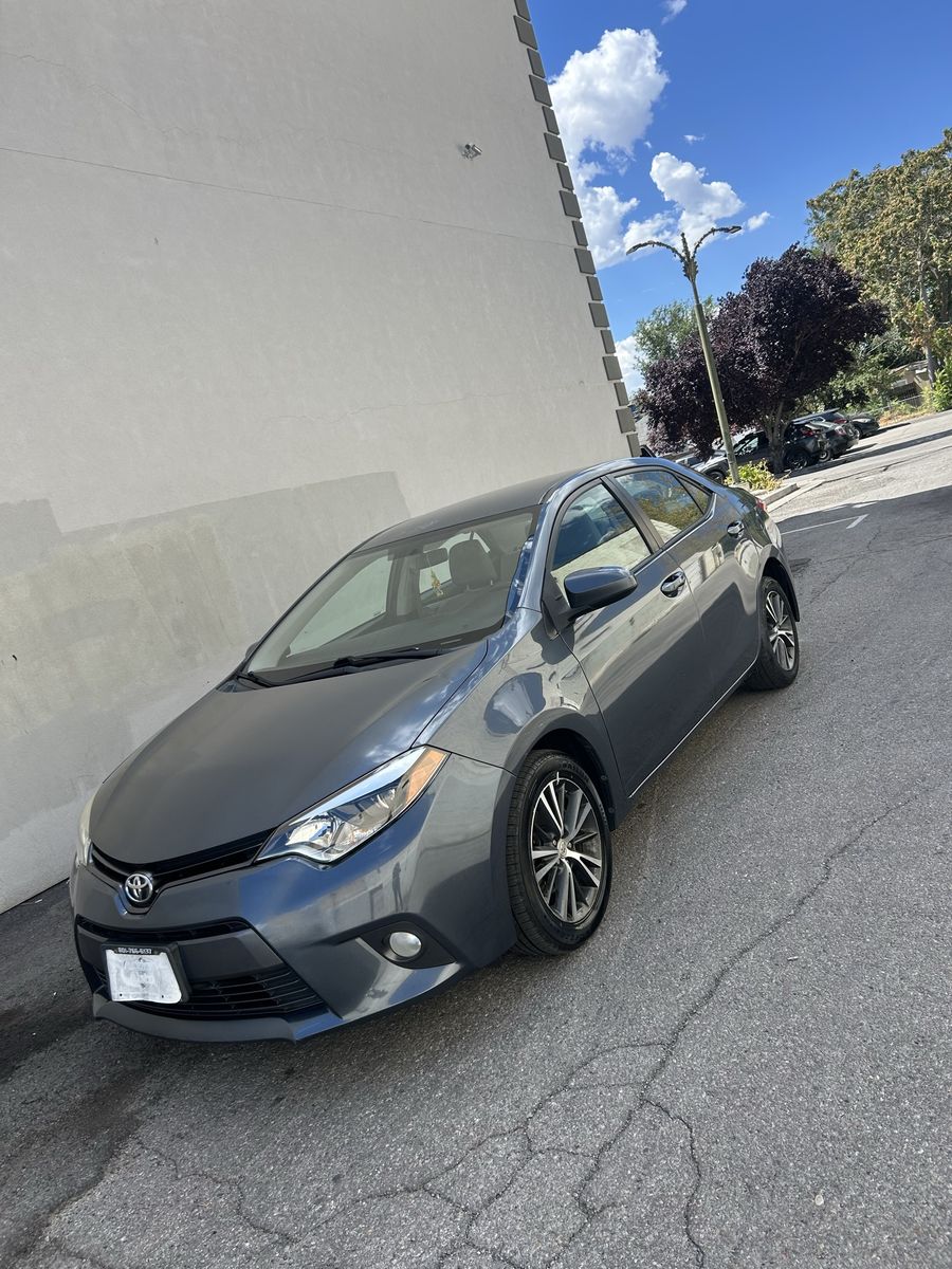 2016 Toyota Corolla 