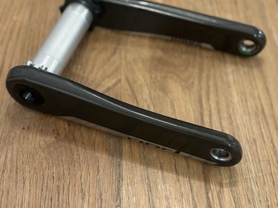Like New! SRAM Red AXS D1 172.5mm 8-Bolt Crank Arm