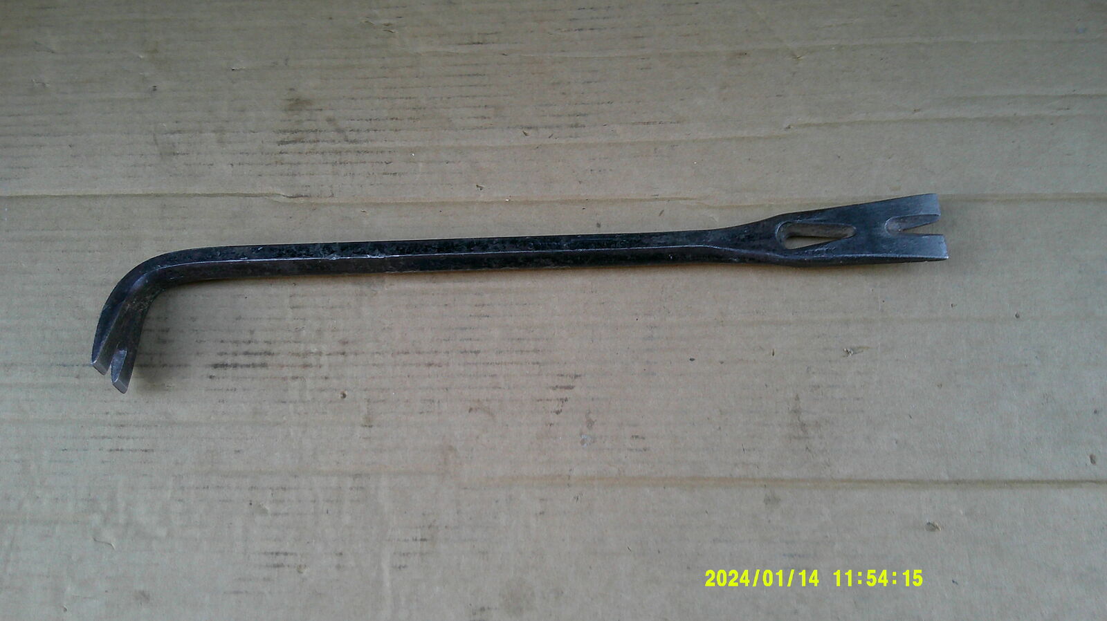 Vintage Stanley No. H818 Pry Bar Nail Puller Rip Bar Wrecking Bar .. Made in USA $15