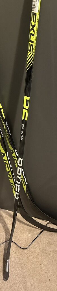 Bauer Youth Hockey Stick - New - Right - Each