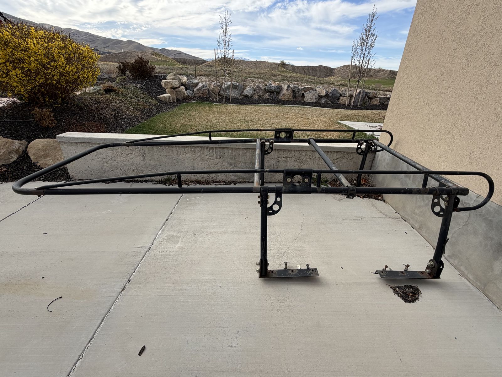 2016 Nissan Frontier rack