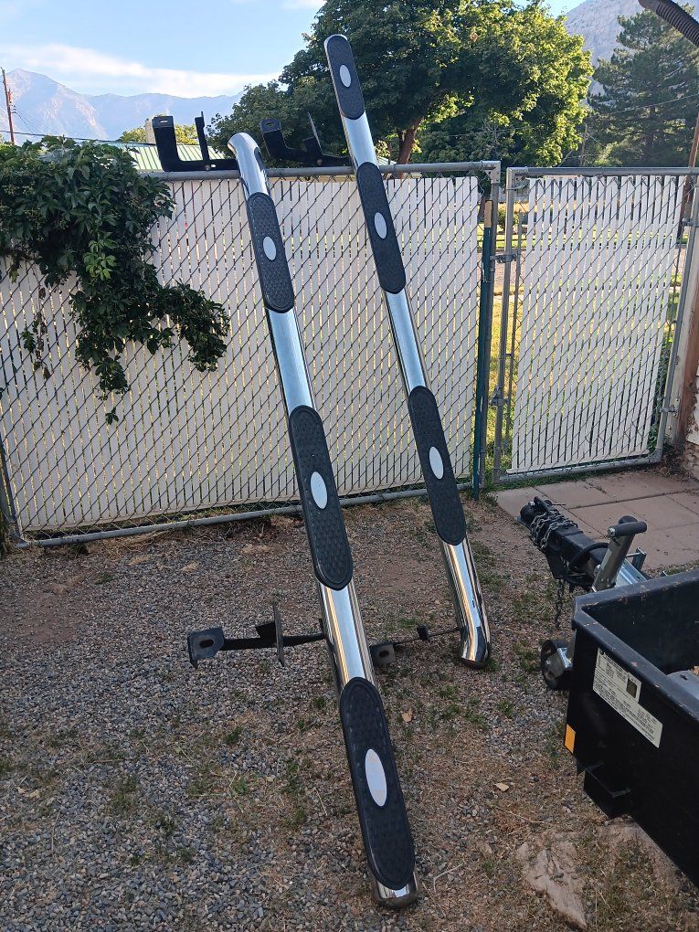 Dodge Chrome Side steps 108"