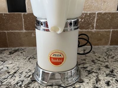 Vintage Sunkist Juicit Electric Citrus Juicer Mid-Century Modern Countertop Appliance