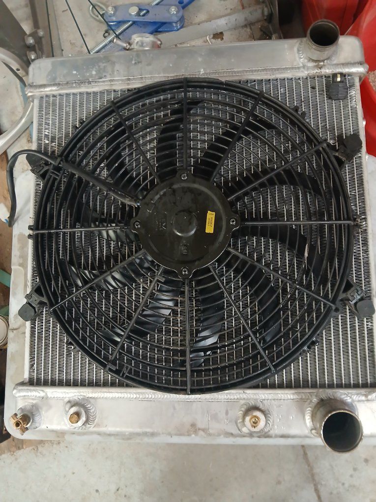 64-66 Ford radiator