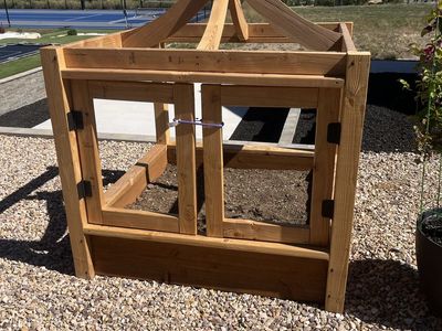 Decorative garden/Flower box