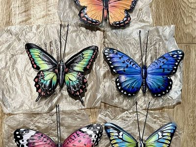5 Pcs 3D Lifelike 7.5" Metal Multi-color Butterflies Indoor / Outdoor Hanging Decorations BA8