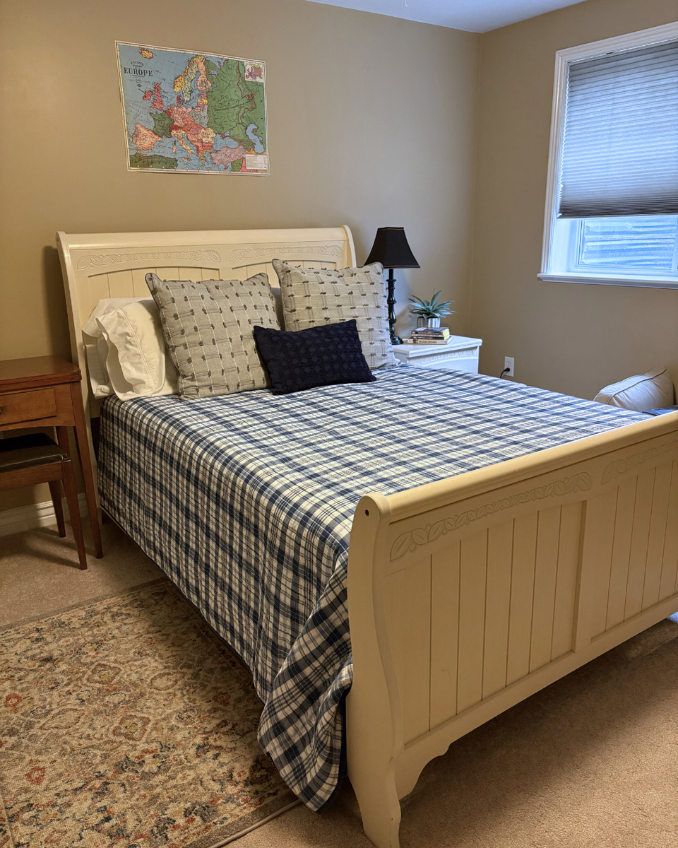 Beautiful Full Bedroom Set – Bed Frame, Dresser, Nightstand + Mirror ($500)