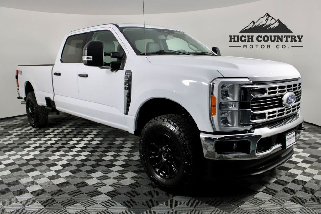 2023 Ford F-350 Super Duty XLT
