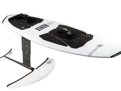 FOR RENT - RONIX WAKE FOIL BOARD - INCLUDES ADJUSTABLE 14-20 INCH MAST & 28 INCH MAST