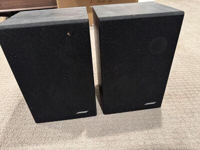 Bose Bookshelf Speakers