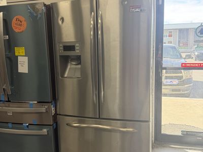NICE GE PROFILE STAINLESS STEEL FRENCH DOOR FRIDGE