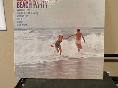 The Ventures Beach Party Vinyl LP Album Dolton Records BLP-2016 Vintage