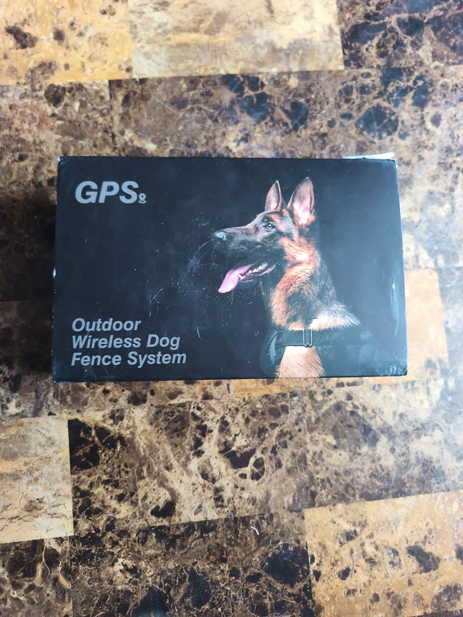 GPS Outdoor Wireless Dog Fence System - Model F810Plus (Version WT-F810PLUS-V2)