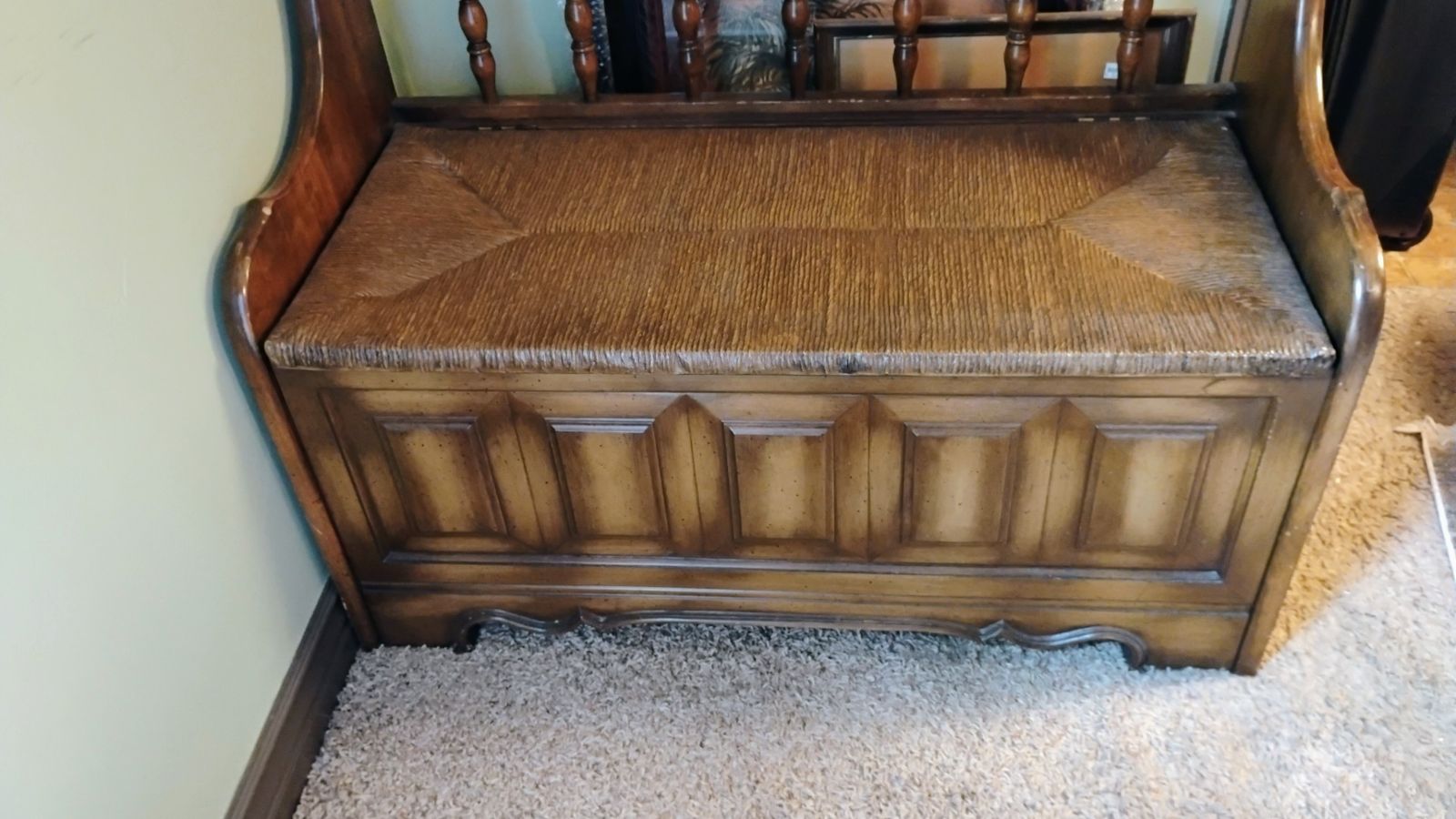 Main image 3