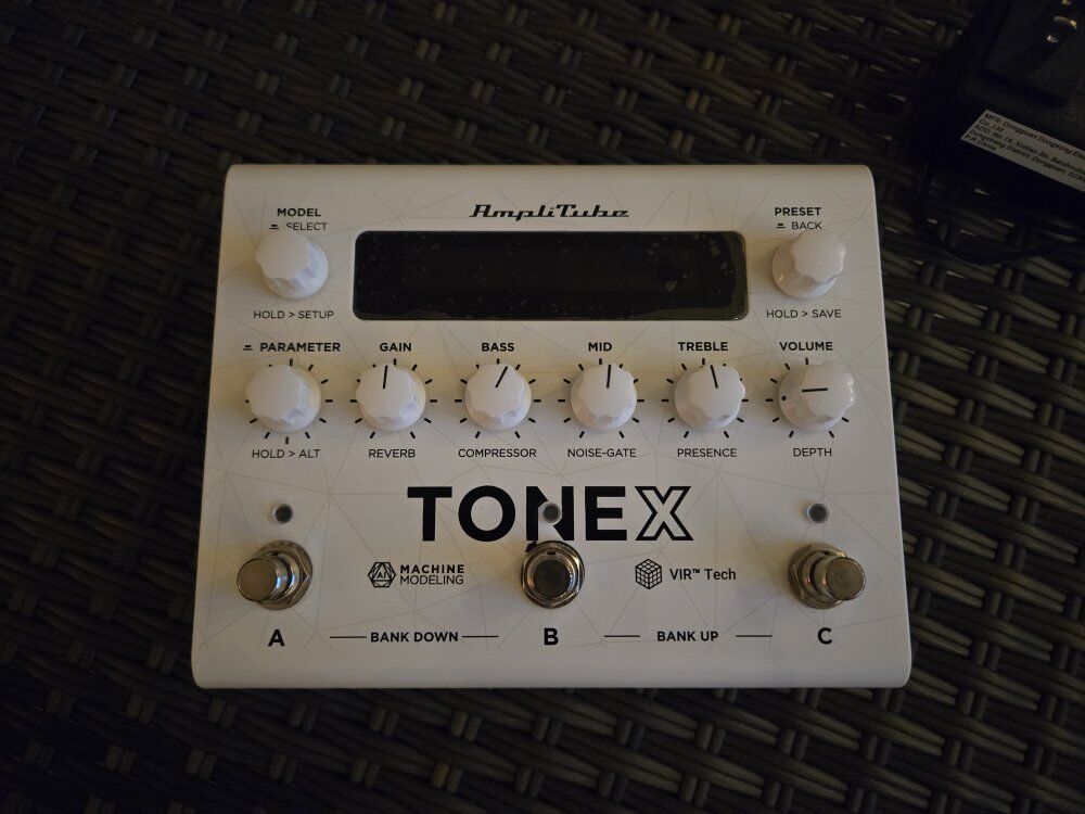 Tonex Limited Edition Anniversary White