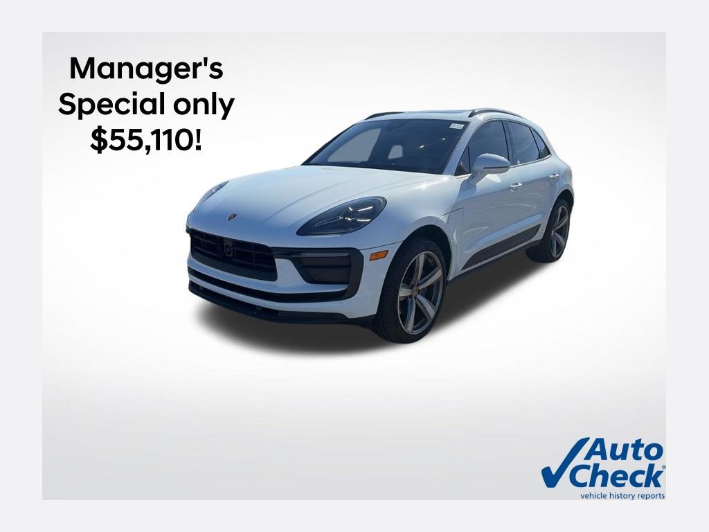 2025 Porsche Macan Base