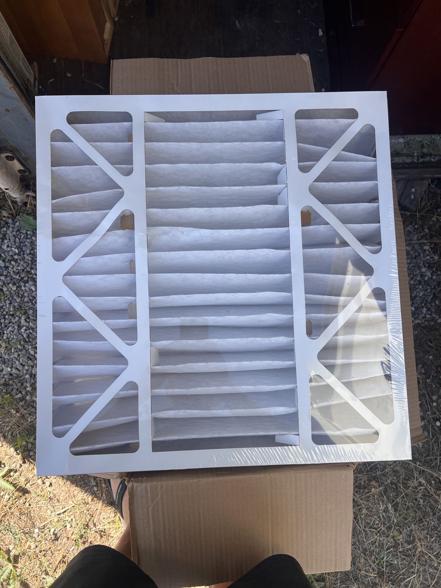 Box of 3 FILXUMC 20x20x4 MERV 8 Furnace Filters