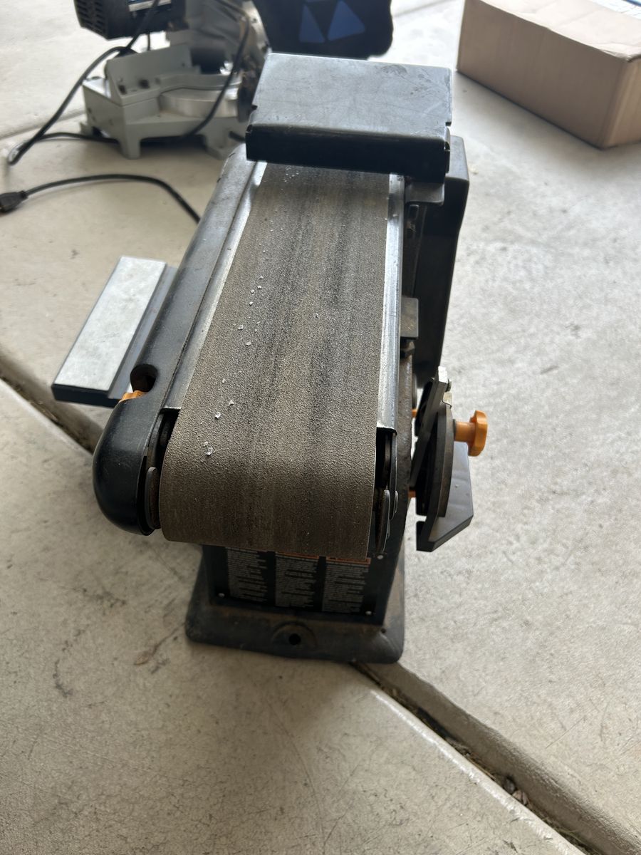 Main image 3