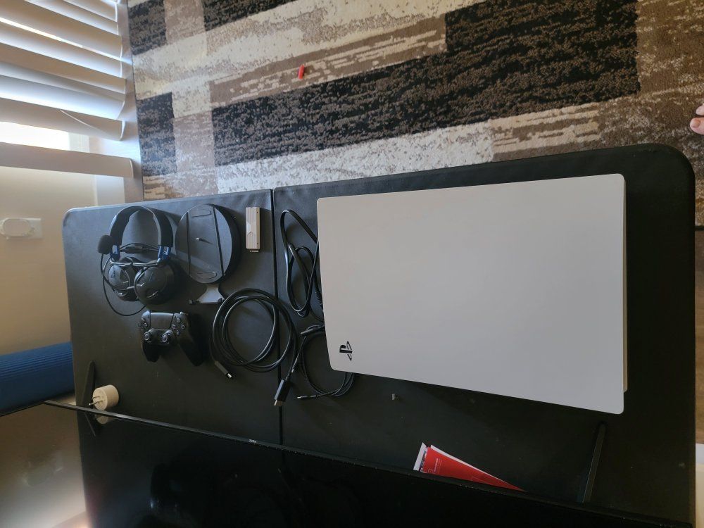 ps5 digital +1tb ssd and gaming headset