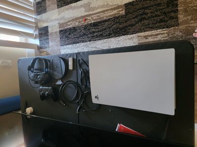 ps5 digital +1tb ssd and gaming headset