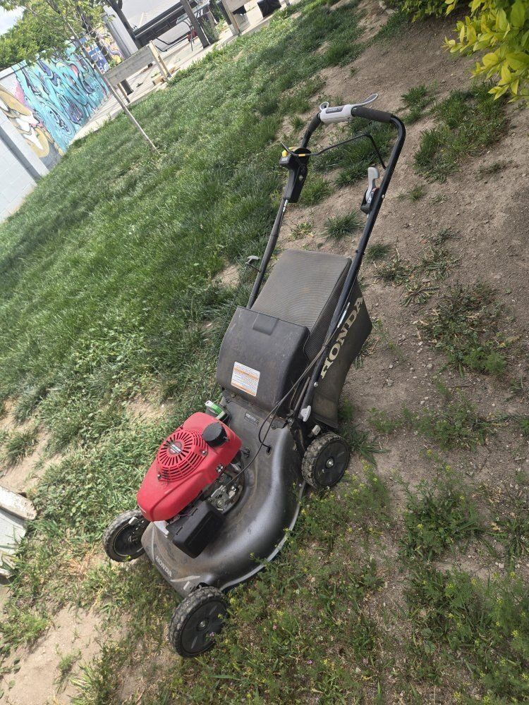 Self Drive Honda Mower