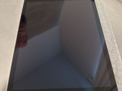 Ipad 9 64G Wifi + 4G Unlocked