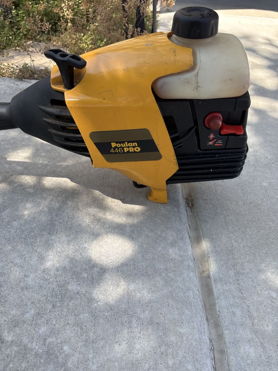 Poulan PRO 446 Gas Powered Pole Saw Trimmer