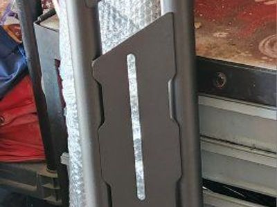 KUIPERAUTO Running Boards Nerf Bars