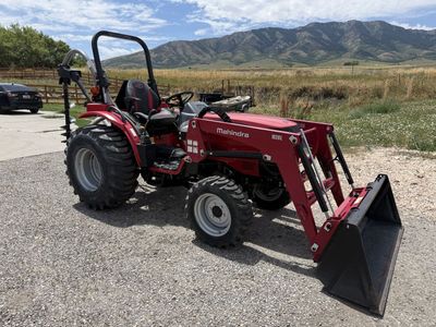 Mahindra 1626L Shuttle 4x4 Tractor with Low Hours