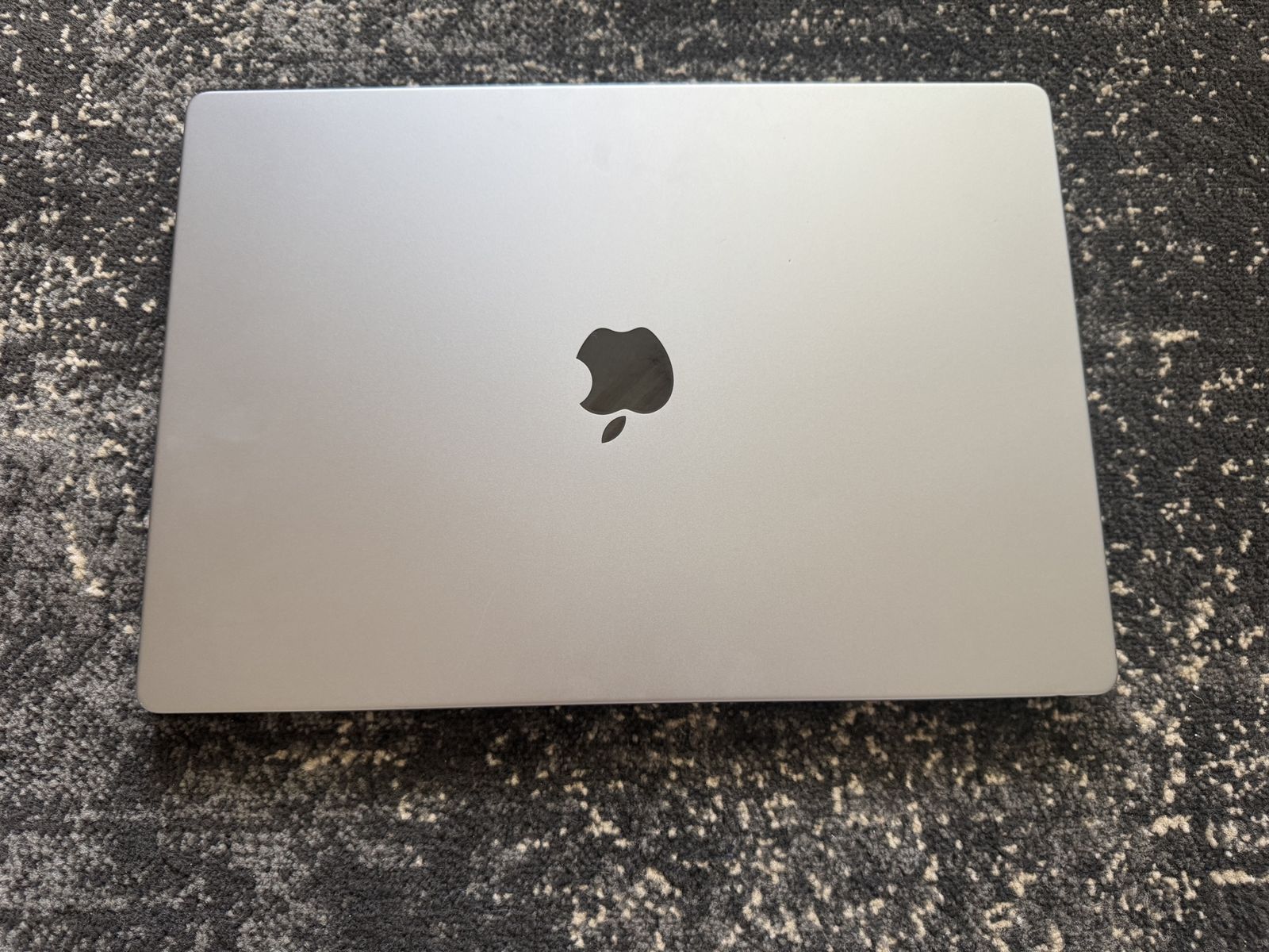 16” MacBook Pro M1 Max