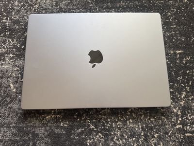 16” MacBook Pro M1 Max