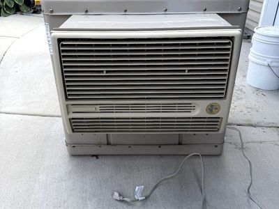 Champion Window Evaporative Cooler RWC35/RN35W 1/3 HP