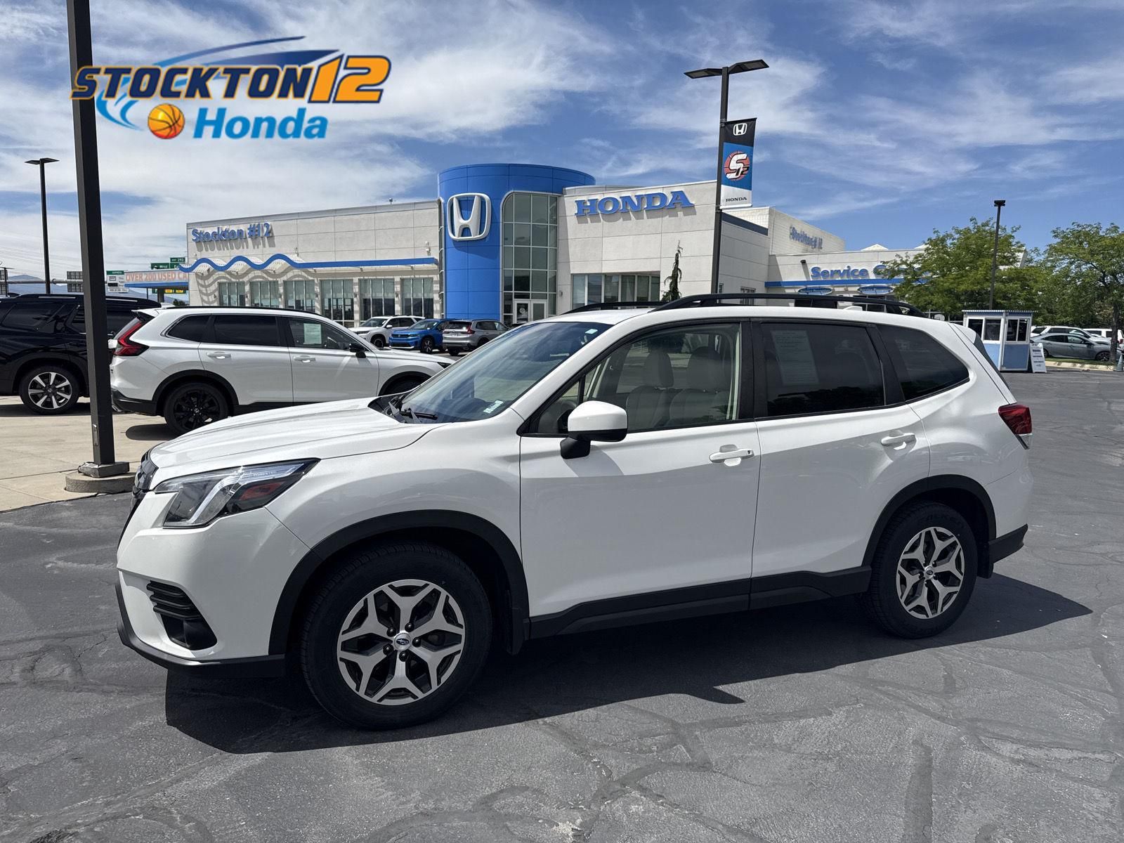 2023 Subaru Forester Premium