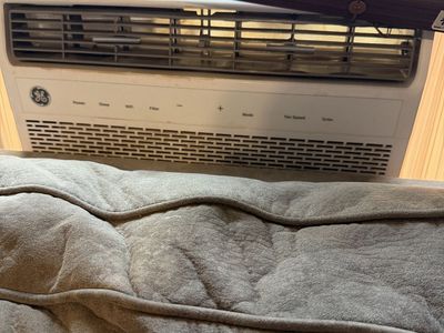 G&E window a/c for large room with remote