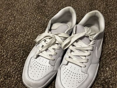 Nike Sneaker Size 8.5