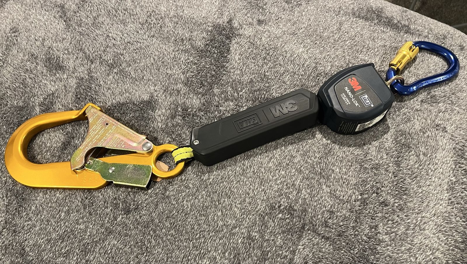 Nano self retracting lifeline