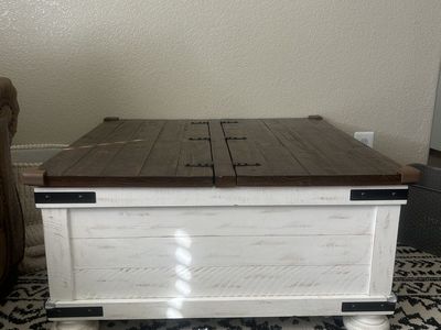 Ashley Furniture Coffee Table
