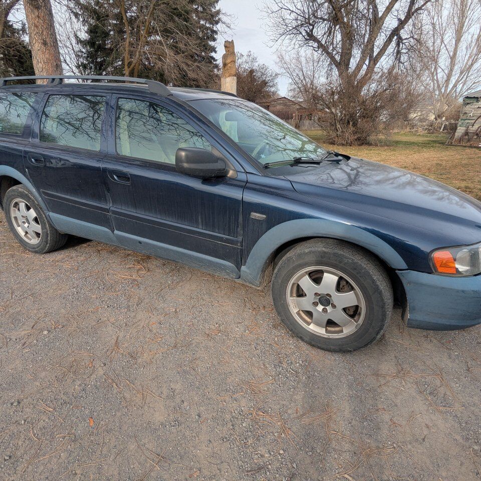 2001 Volvo V70 