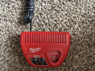 Milwaukee M12 Battery Charger Red