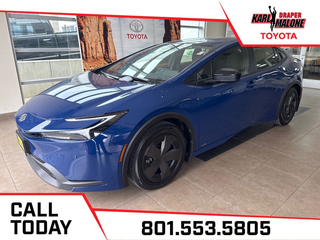 2024 Toyota Prius LE