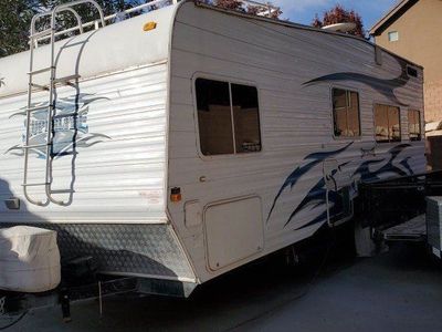 08 SuperLite by Weekend Warrior Toyhauler FS2500