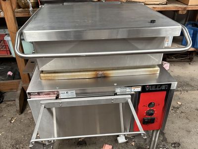 Vulcan 30 Gallon Tilt Skillet Natural Gas