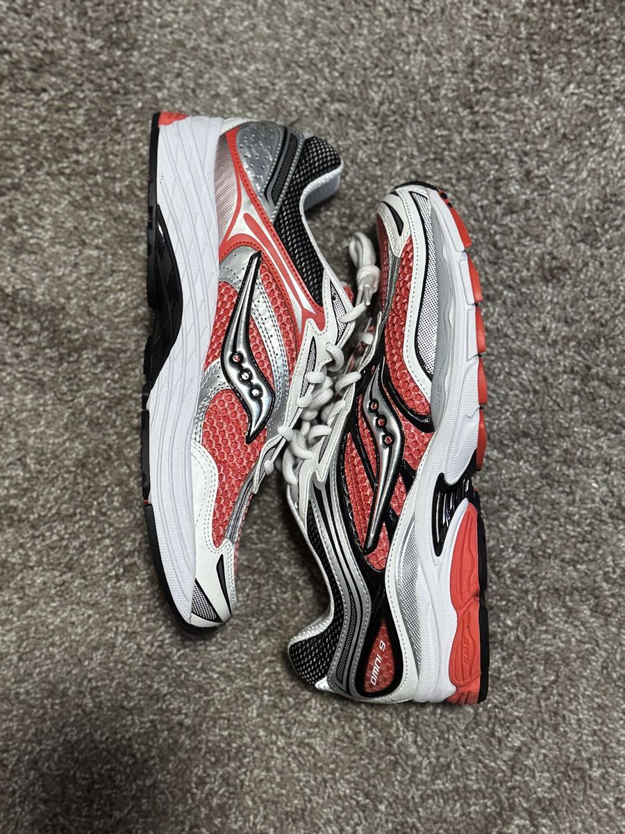 Saucony ProGrid Omni 9
